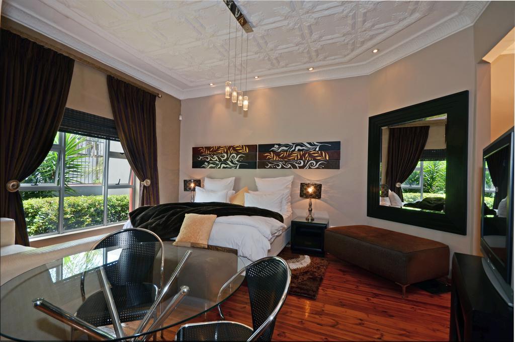 Saffron Guest House Йоганнесбурґ Номер фото