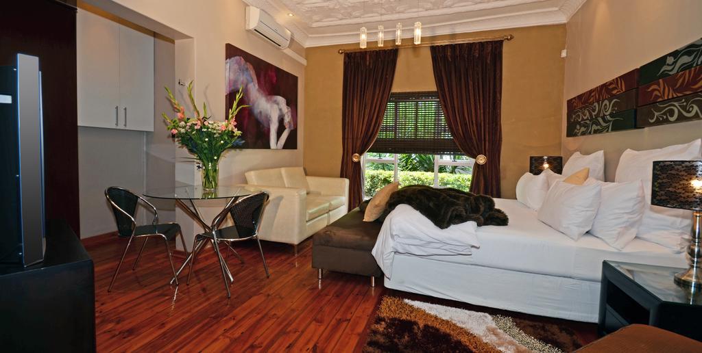 Saffron Guest House Йоганнесбурґ Номер фото
