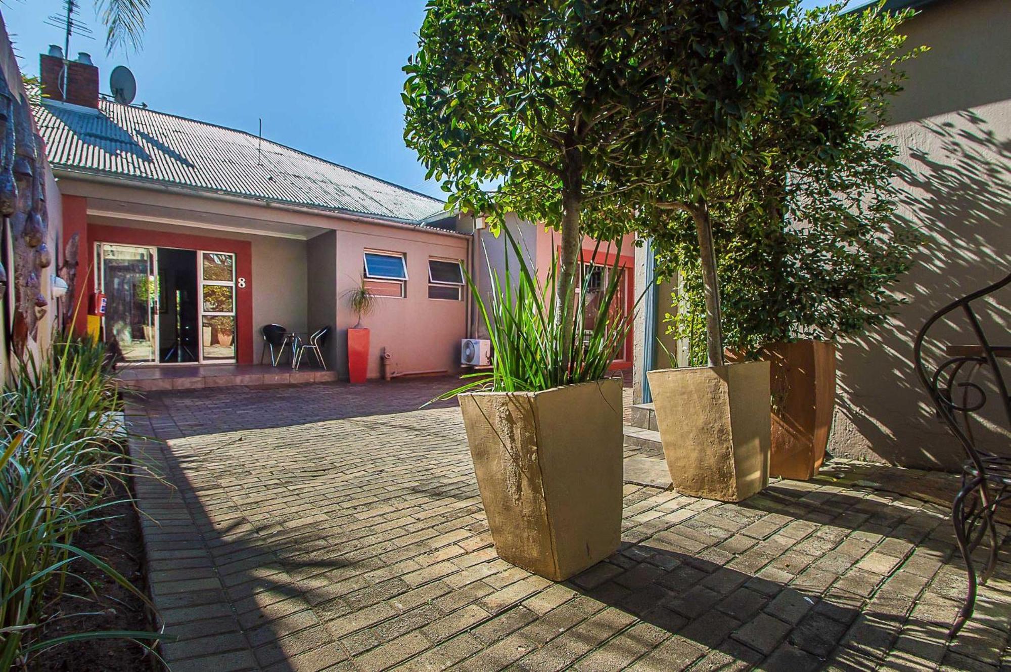Saffron Guest House Йоганнесбурґ Екстер'єр фото