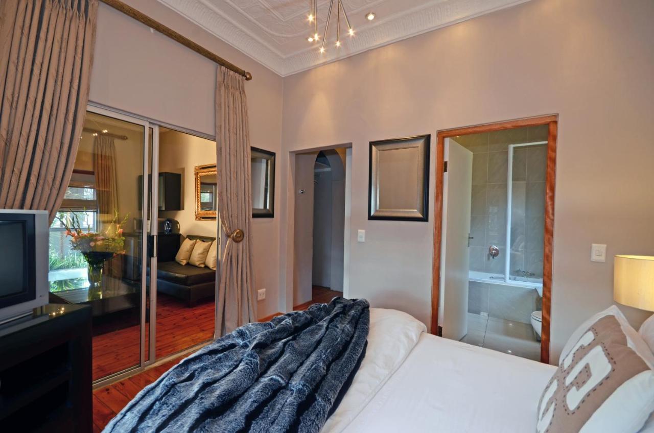 Saffron Guest House Йоганнесбурґ Екстер'єр фото